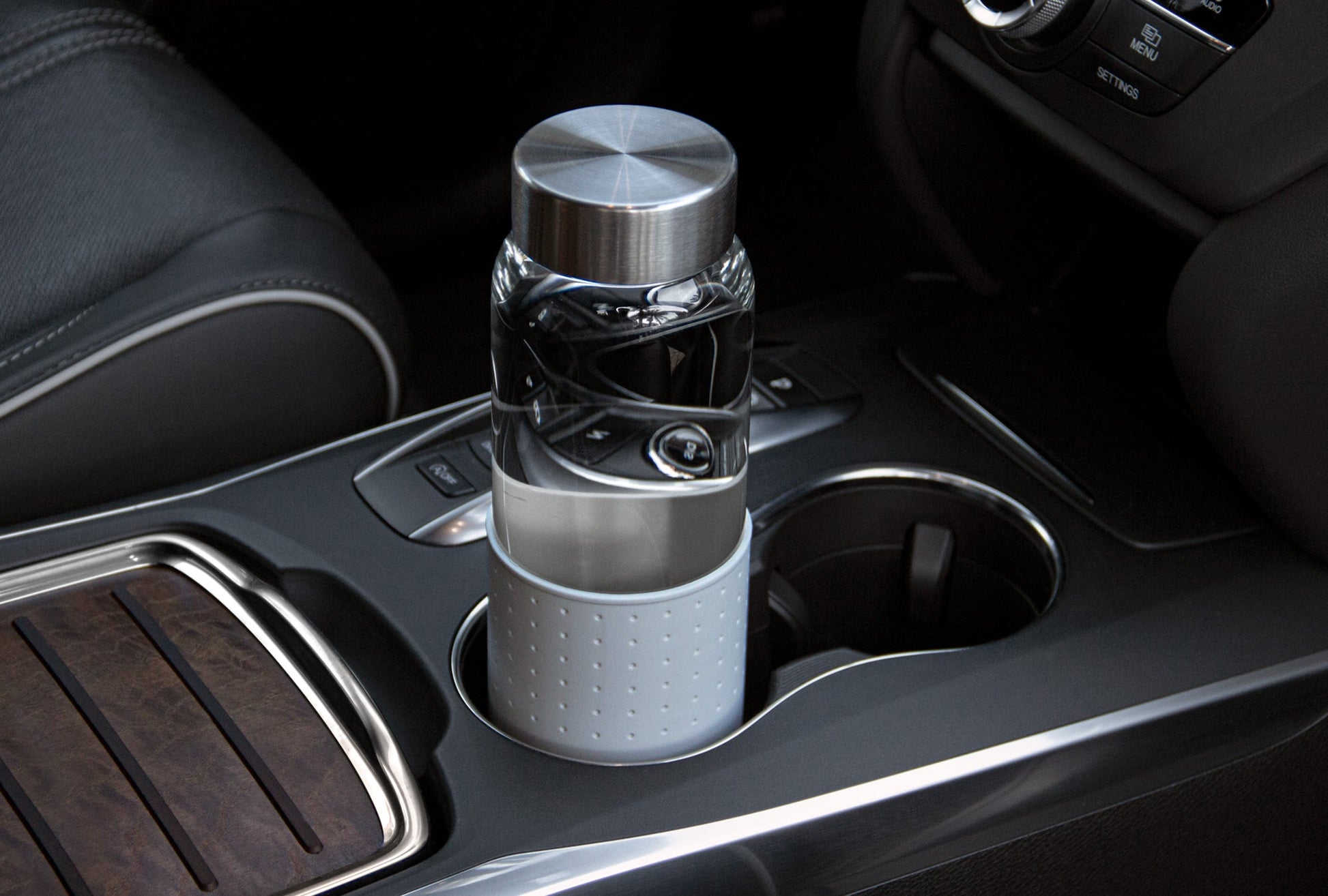 glass bottle that fits cupholder